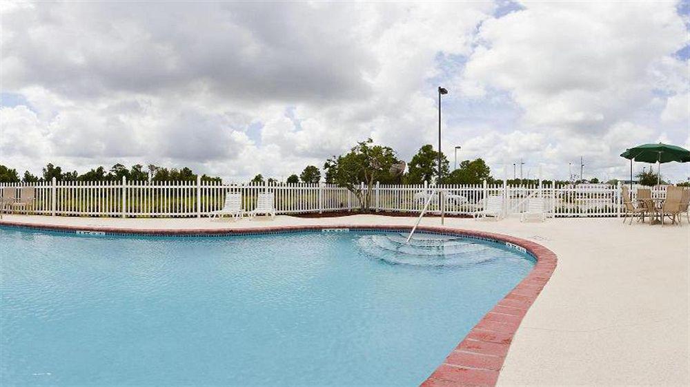 Holiday Inn Express & Suites Sebring By Ihg Bagian luar foto
