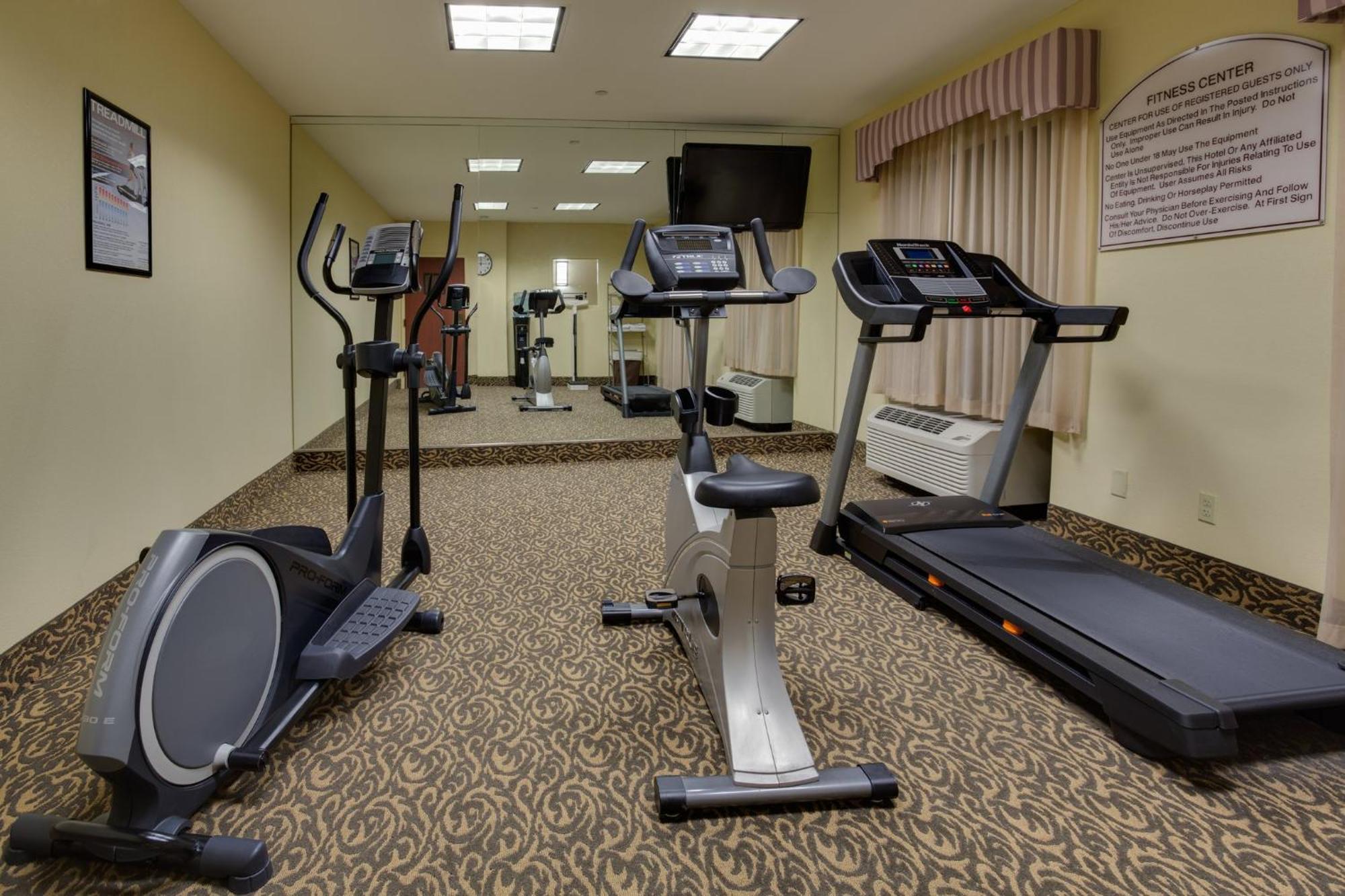 Holiday Inn Express & Suites Sebring By Ihg Bagian luar foto