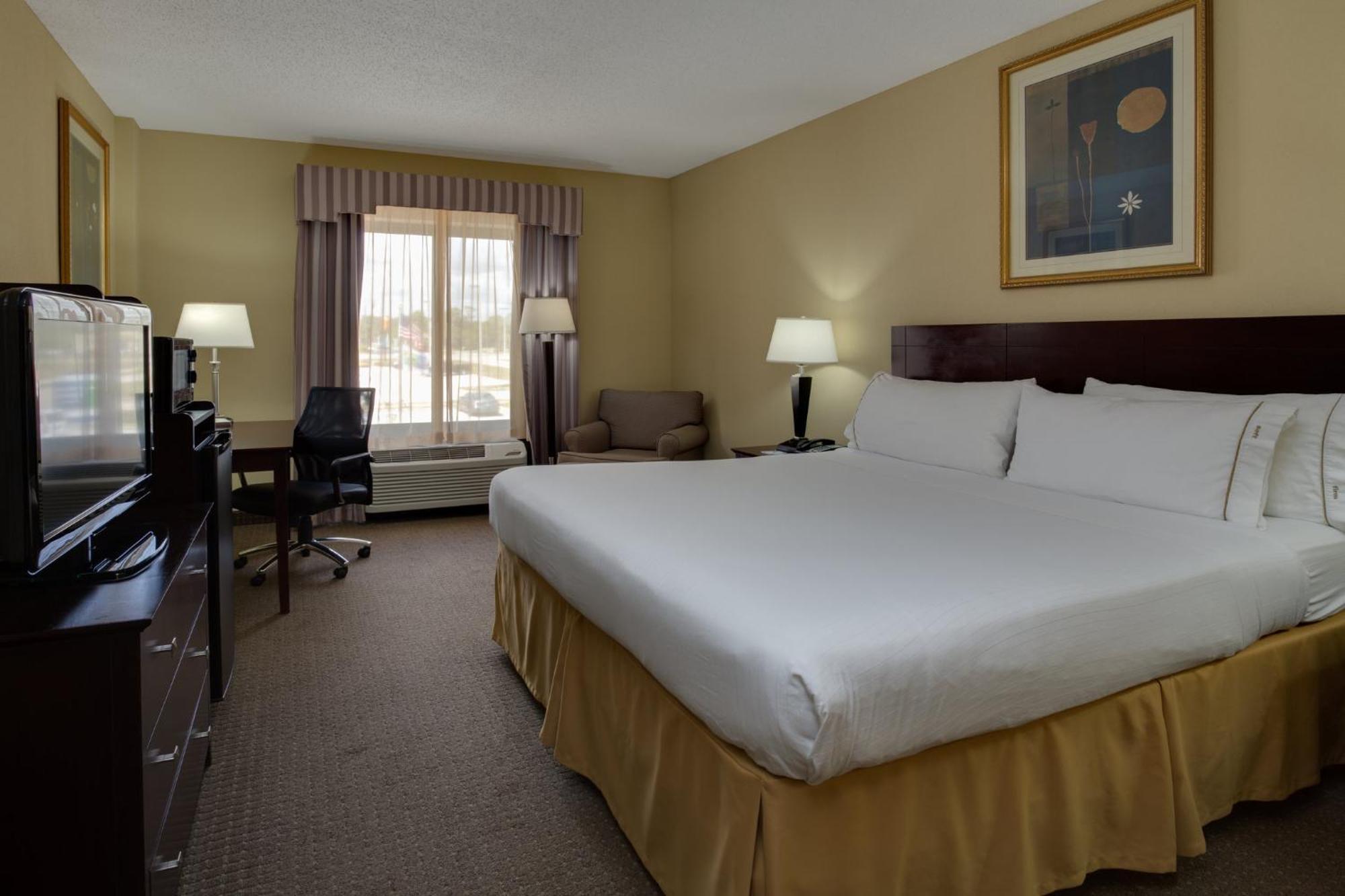 Holiday Inn Express & Suites Sebring By Ihg Bagian luar foto