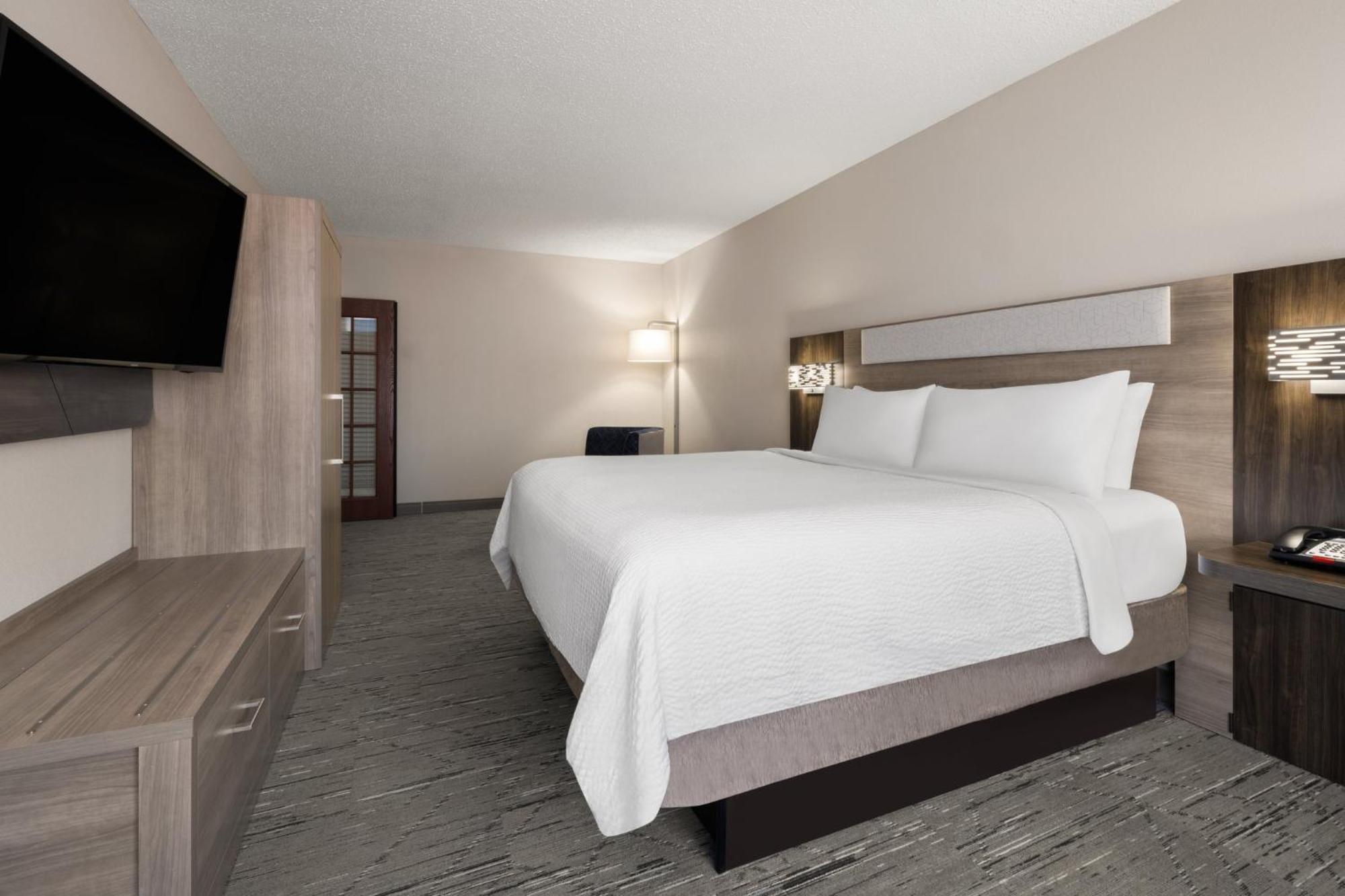 Holiday Inn Express & Suites Sebring By Ihg Bagian luar foto